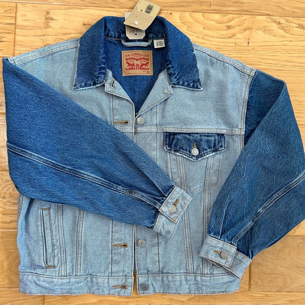 Levi’s Denim Jacket XS Two Tone Blue Jacket NWT 90s Trucker Style Cotton - Picture 7 of 9